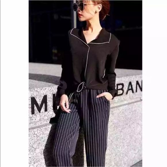 Aritzia Babaton Rena Blouse Black - Picture 2 of 15